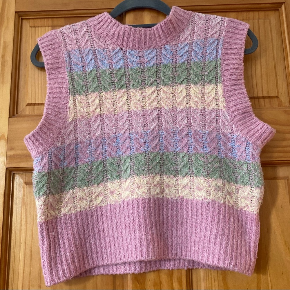 Forever 21 Pastel Cable Knit Sweater Vest Coquette Cottagecore Crop Top S